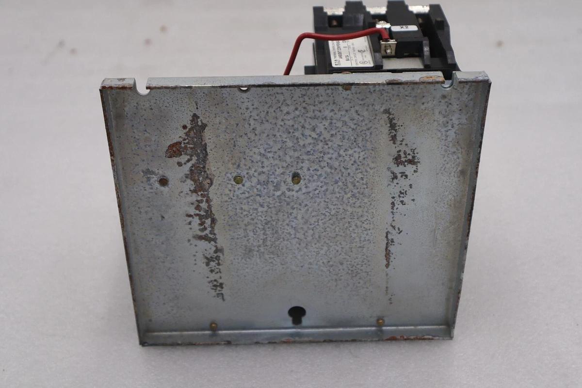Used Cutler-Hammer Motor Control 6710C56G02 With BA13A Relay #3662