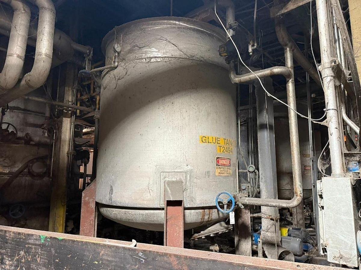 Used 2,500 GALLON 7' DIAMETER X 9' TALL STEEL PRO JACKETED STAINLESS STEEL TANK