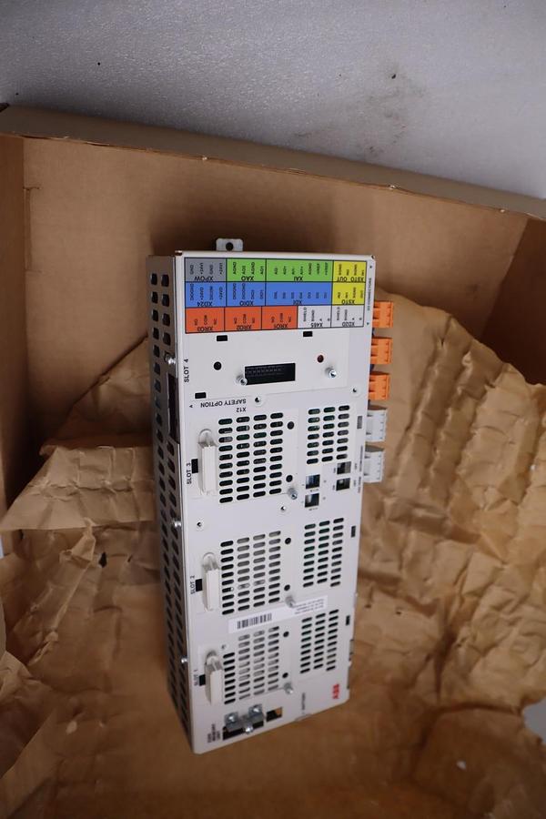 BCU-02 3AUA0000110429 control unit 3AUA0000110429 NEW AUTHENTIC SGF-213