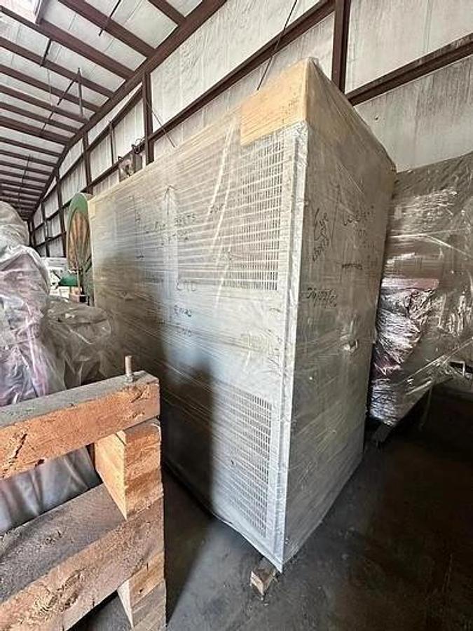 Used Hammond Power Solutions 2500 KVA Dry Type Transformer 13800 HV / 460 LV Rebuilt