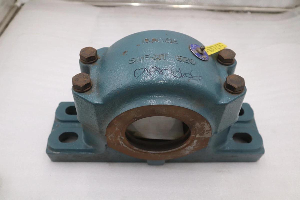NEW OLD STOCK Dodge SAF-XT 520 Pillow Block BEARING STK CC47