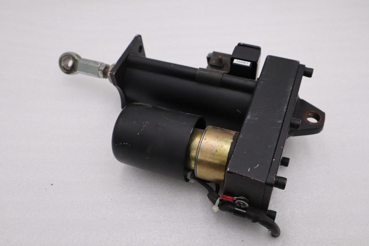Used NORTH AMERICAN H5530D-2N-0307 SERIAL NO 1253F3 W/ MCG STOCK 1280-A