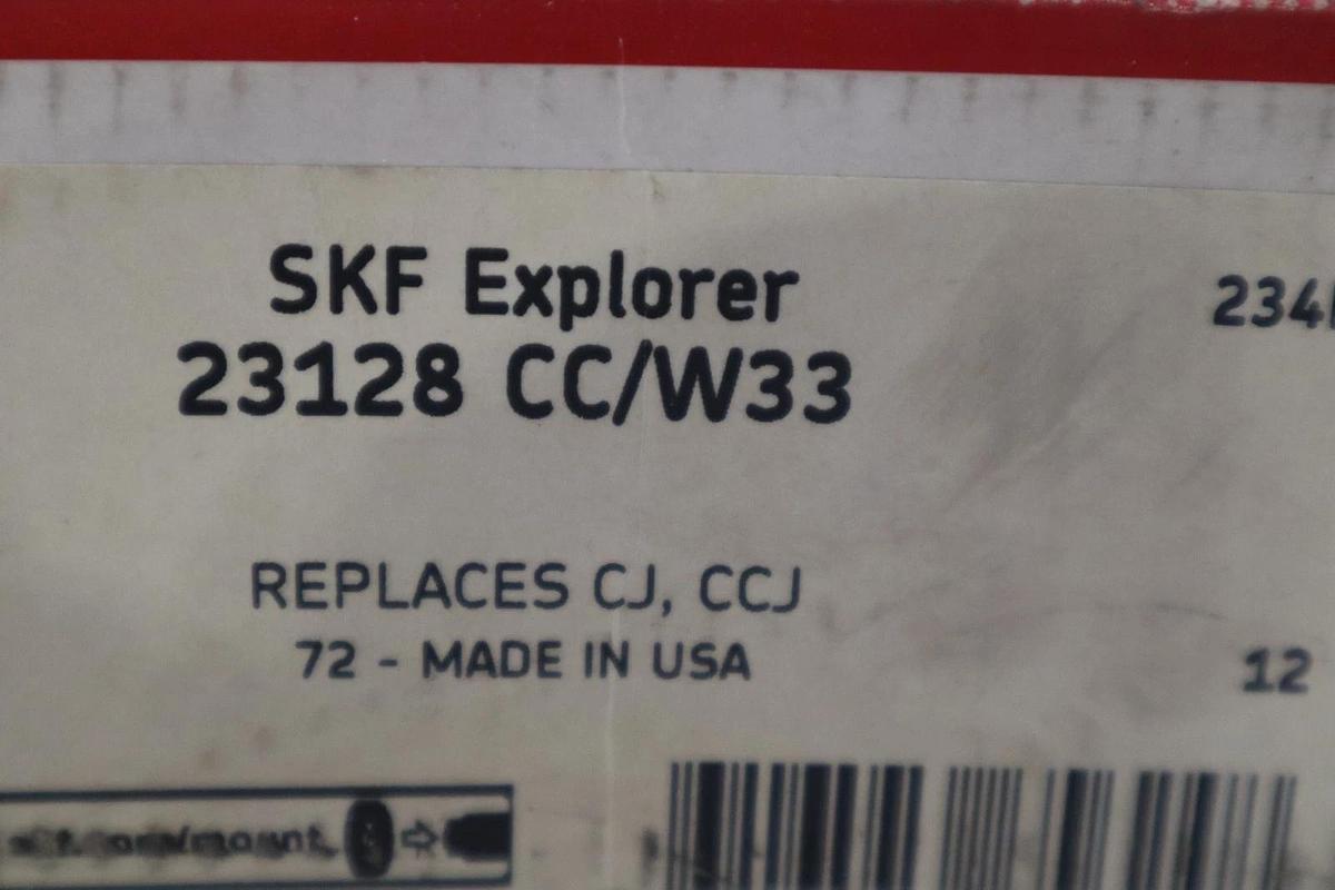 Used NEW SKF 23128 CC/W33 ROLLER BEARING 23128CCW33 STK SGF18