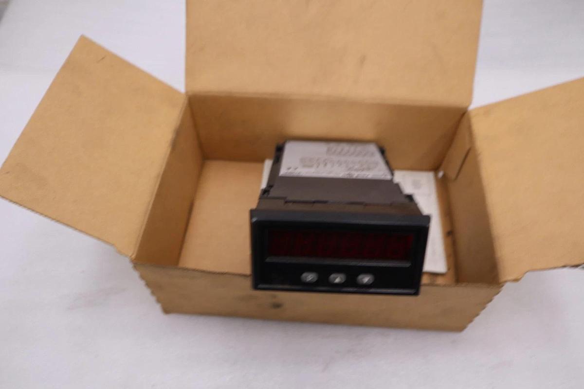 RED LION CONTROLS IMH40062 INTELLIGENT CURRENT METER - NEW - STOCK 1695CC