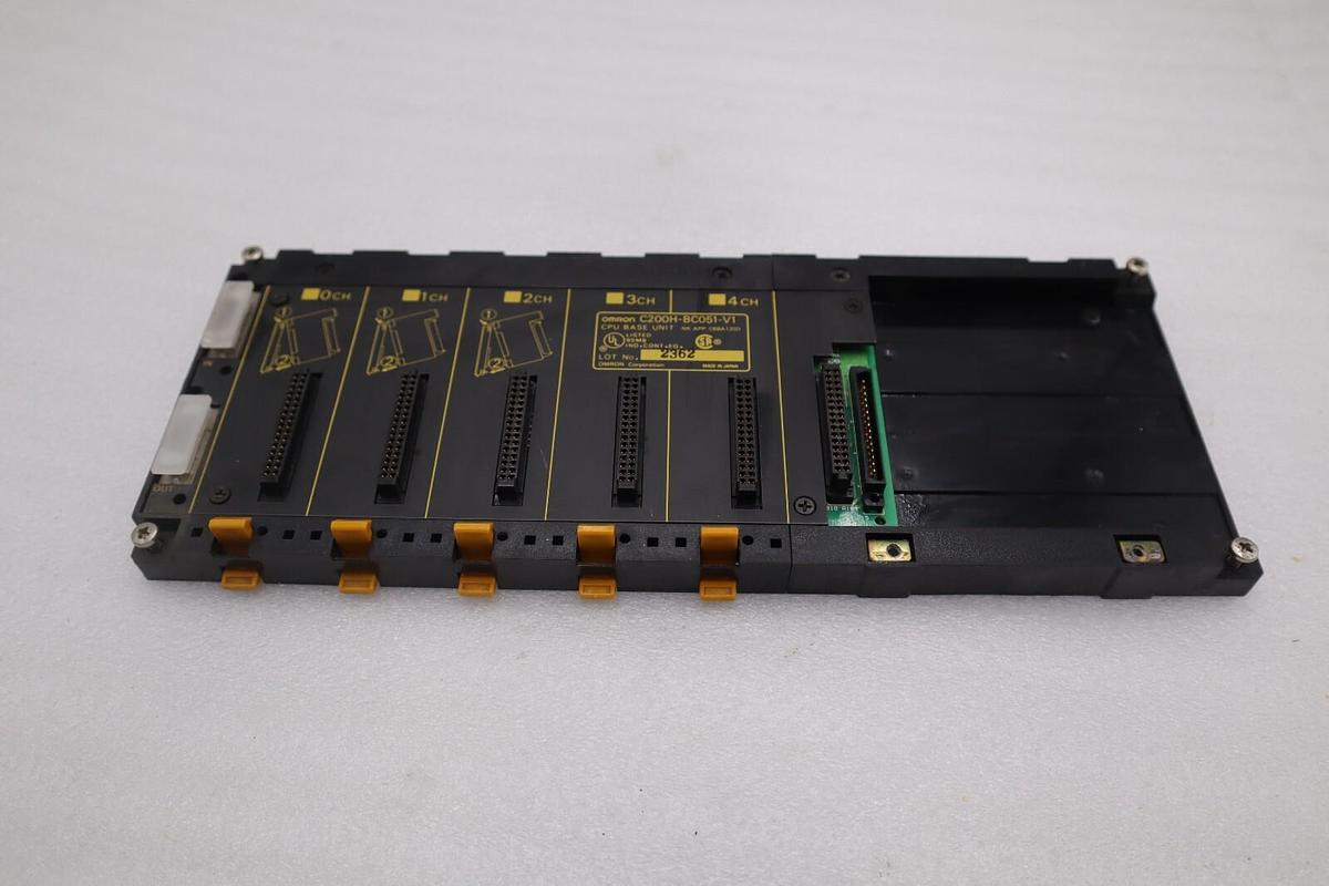 Used OMRON C200H-BC051-V1 CPU Base Unit stock 3911-A