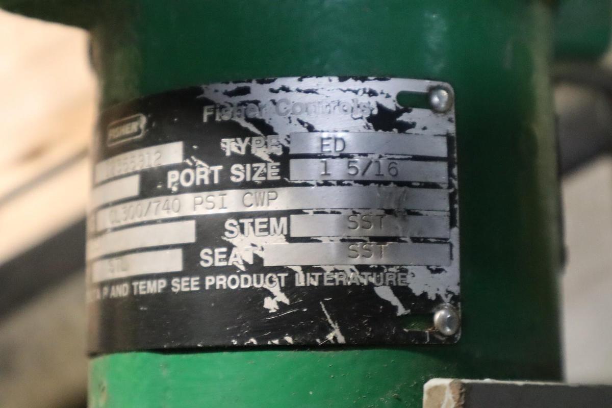 Used Fisher Control Valve Size 1 With Type ED Pneumatic Actuator