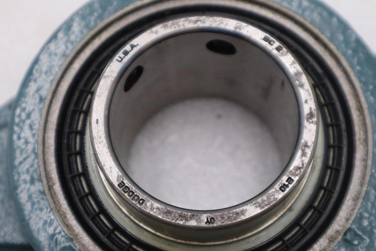 Used Dodge F2BSC200 Flange Mount Bearing 124270 2" NEW NO BOX #H1344