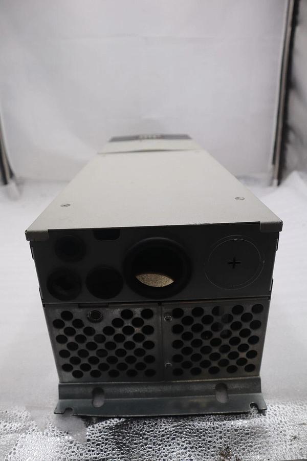 Used ALLEN BRADLEY 20BD077A0AYNANC0 AC DRIVE POWERFLEX 700 480V AC 60 HZ 60 HP #2109C