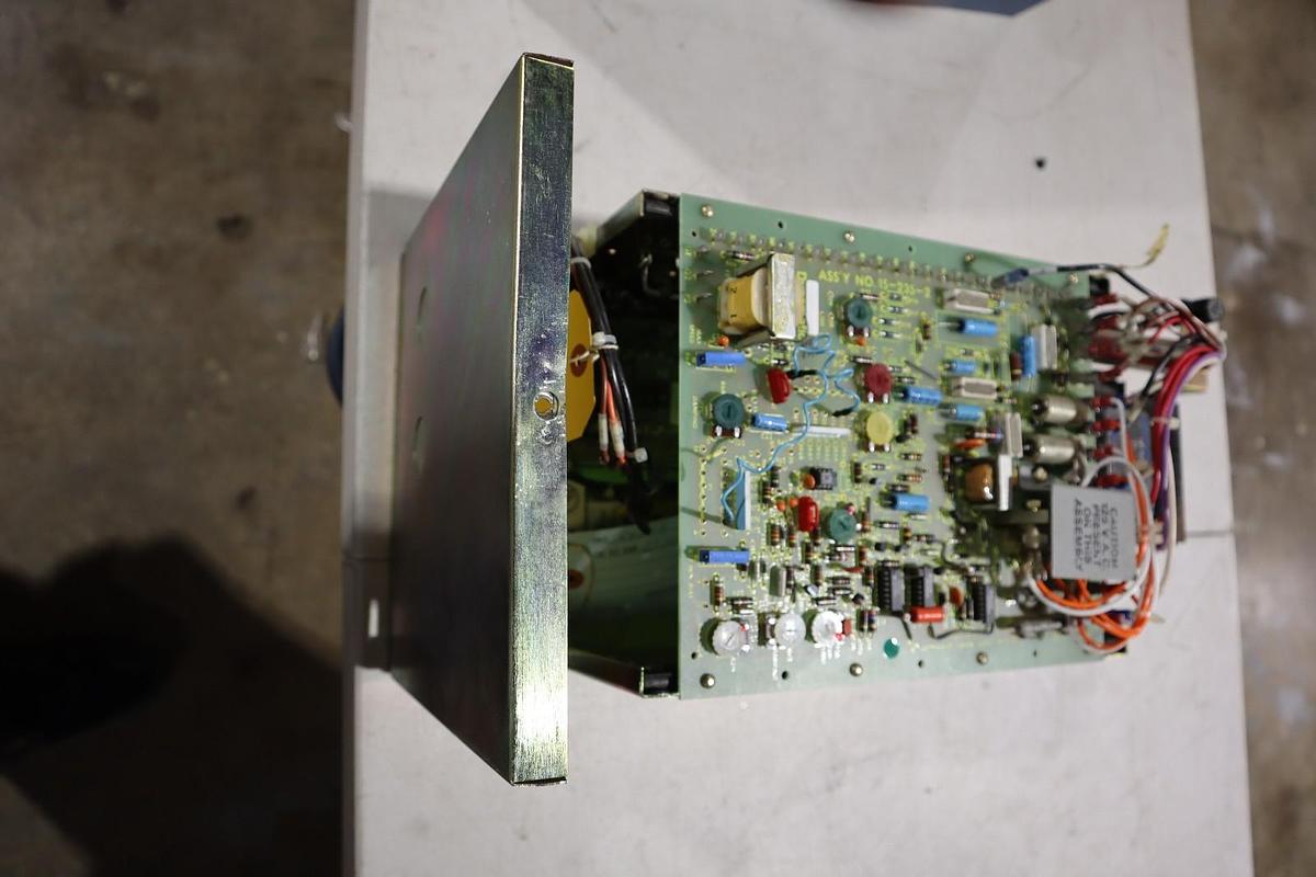 Used MIII EATON DYNAMATIC 15-283-3096 DRIVE CONTROLLER MARK111 NEW UNIT STOCK HS-6A
