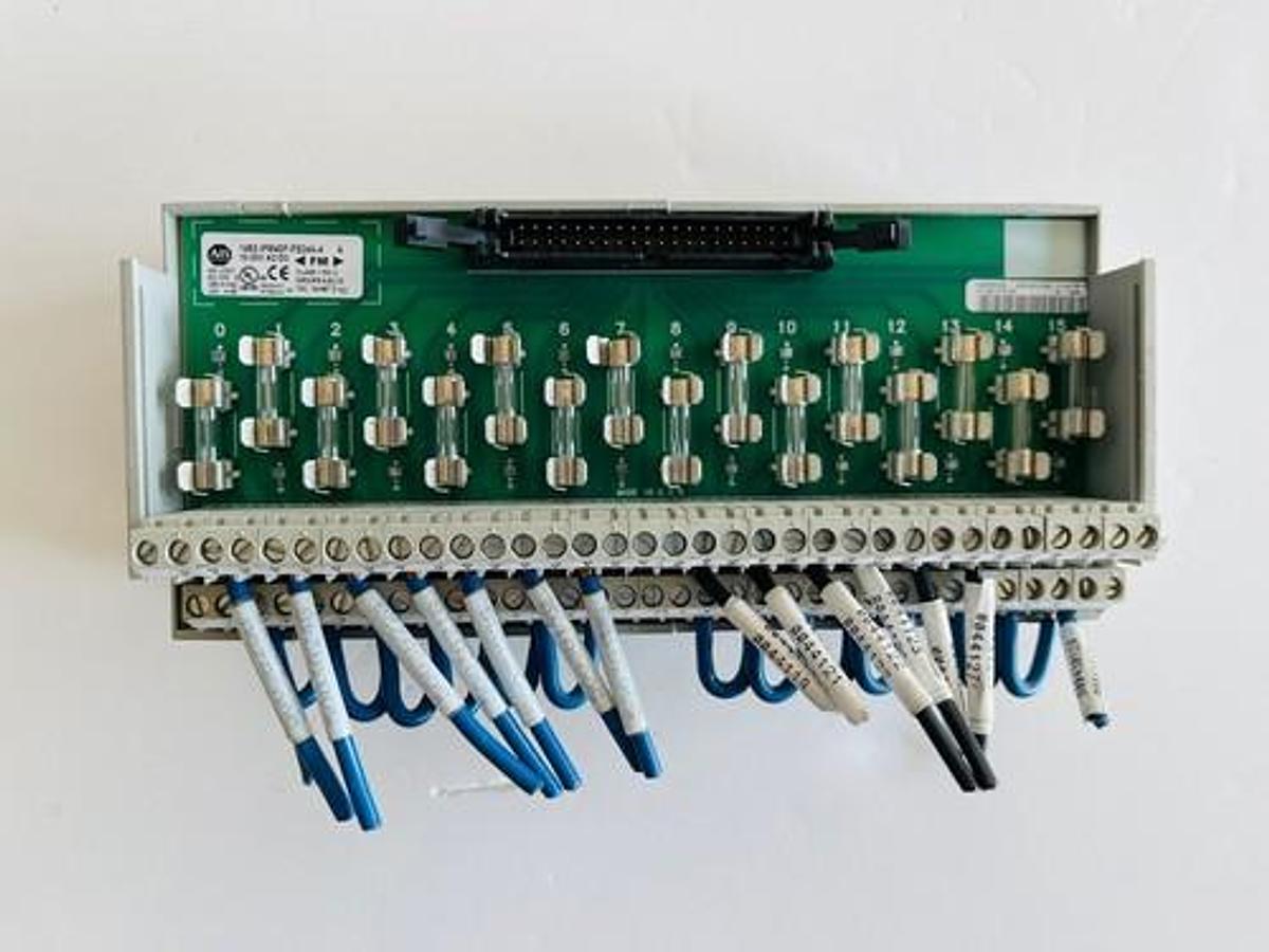 Used ALLEN BRADLEY 1492-IFM40F-FS24A-4 SER A ANALOG INTERFACE MODULE #K-501