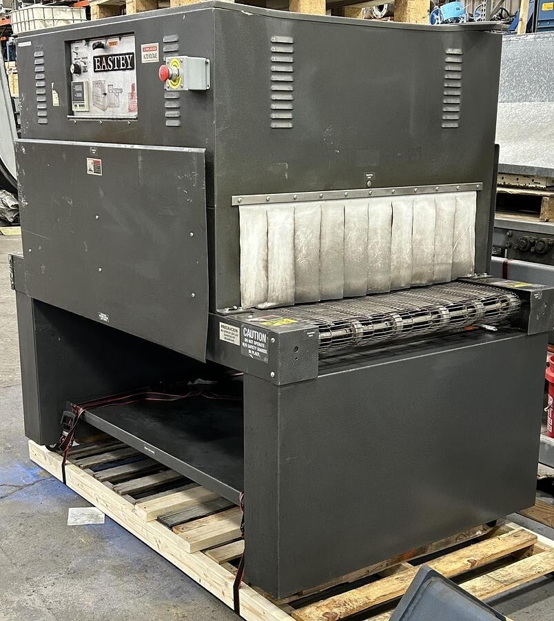 Used EASTEY LARGE CPAPACITY SEMI-AUTOMATIC SHRINK SYSTEM L BAR MODEL EM 4050-TKV