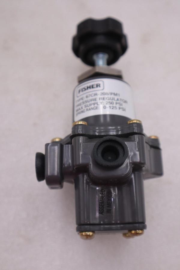 FISHER CONTROLS 67CR-208/PM1 Pressure Regulator - NEW IN BOX - STOCK GF497A