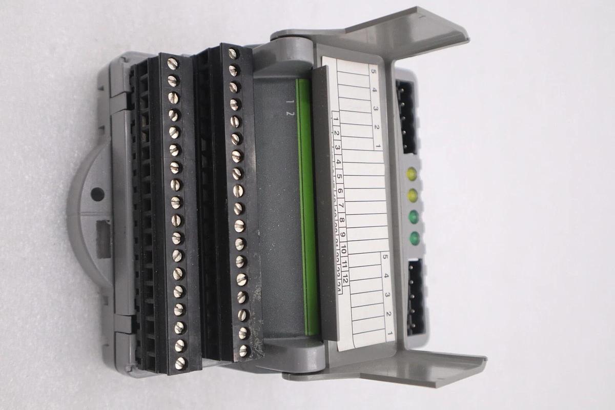 Used Giddings & Lewis 503-25988-01 R3 Encode Input Stepper Output STOCK 662-D