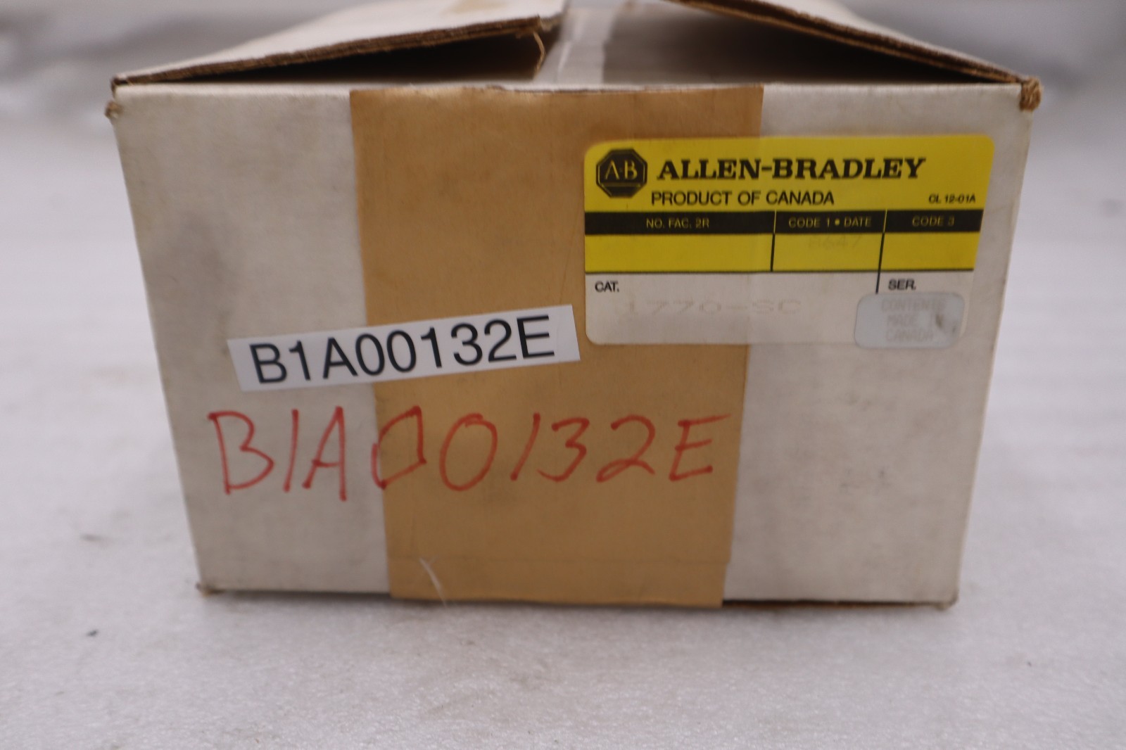 ALLEN BRADLEY 1770-SC / 1770SC - NEW IN BOX - STOCK 1524A