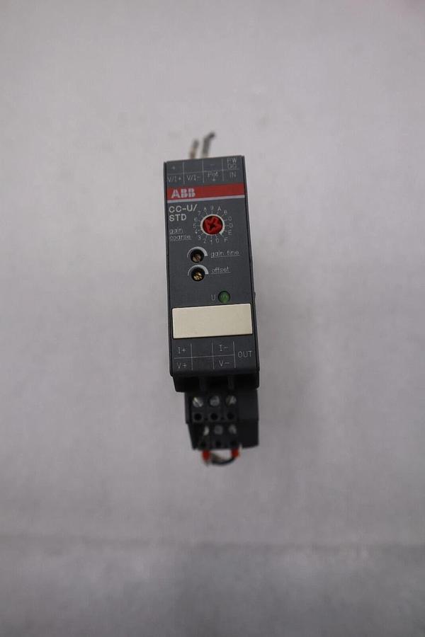 Used ABB 1SVR040000R1700 CC-U/STD Power Supply STOCK K-3511