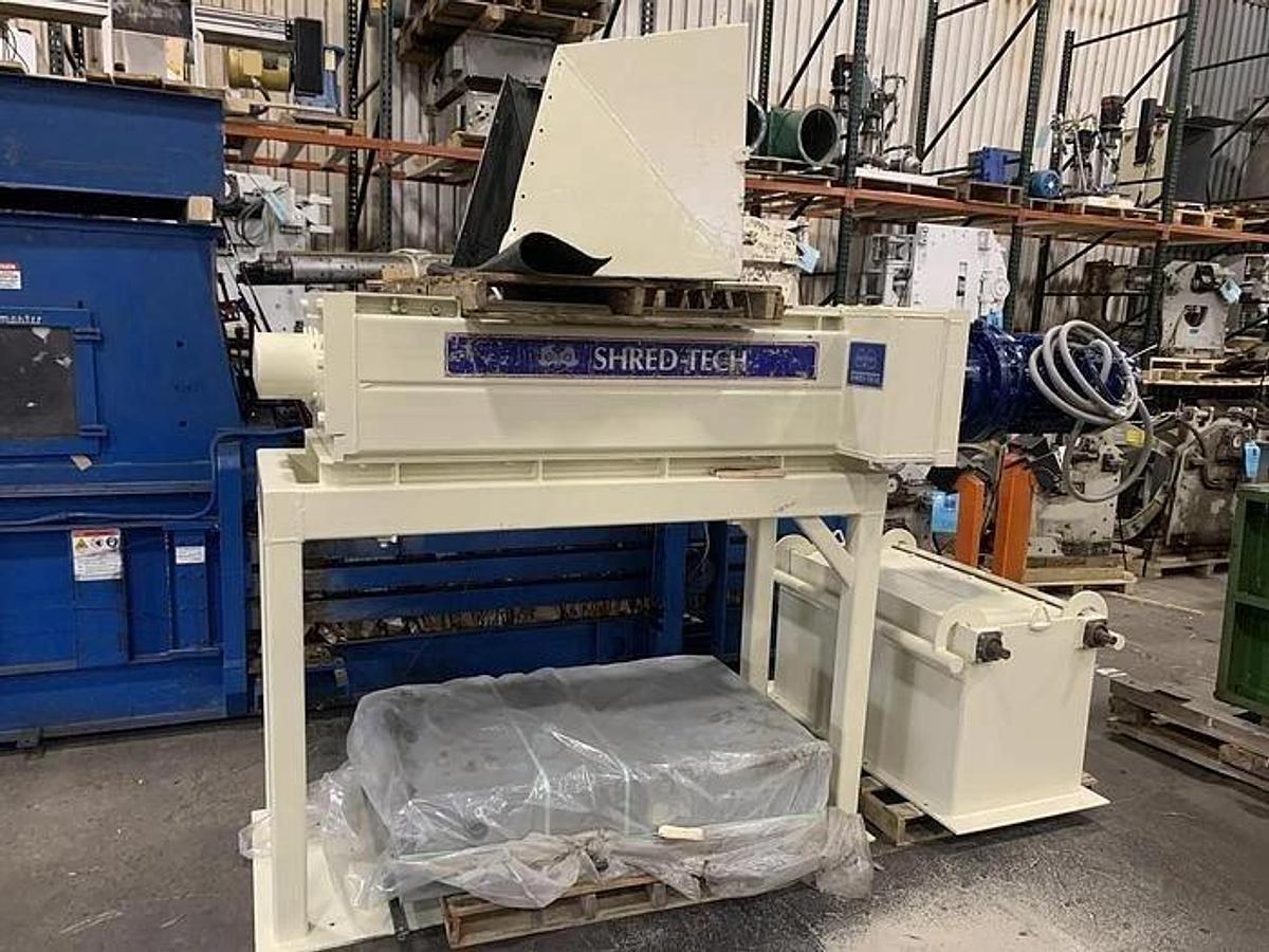 Used SHRED-TECH ST75E DUAL SHAFT SHREDDER WITH TWO 40 HP MOTORS MANUFACTURED 2004