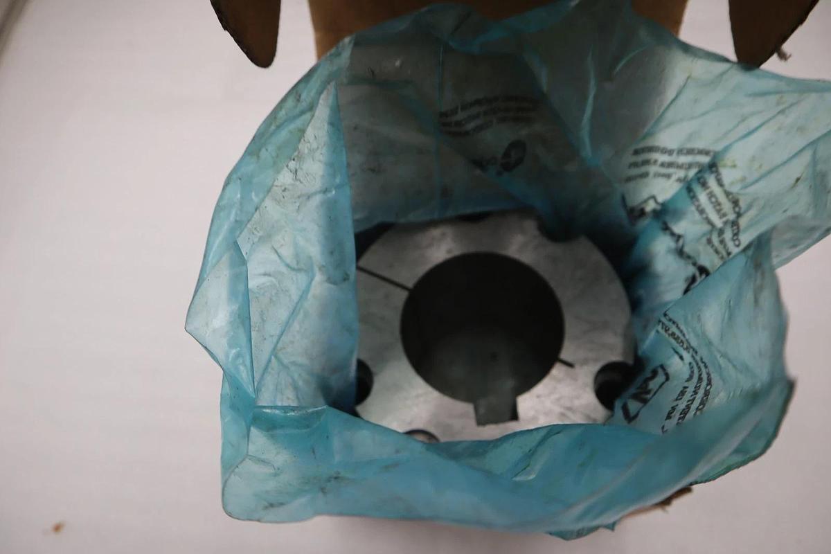 Used DODGE 117330 4040X3-1/8KW - NEW IN BOX - STOCK K-2983CC