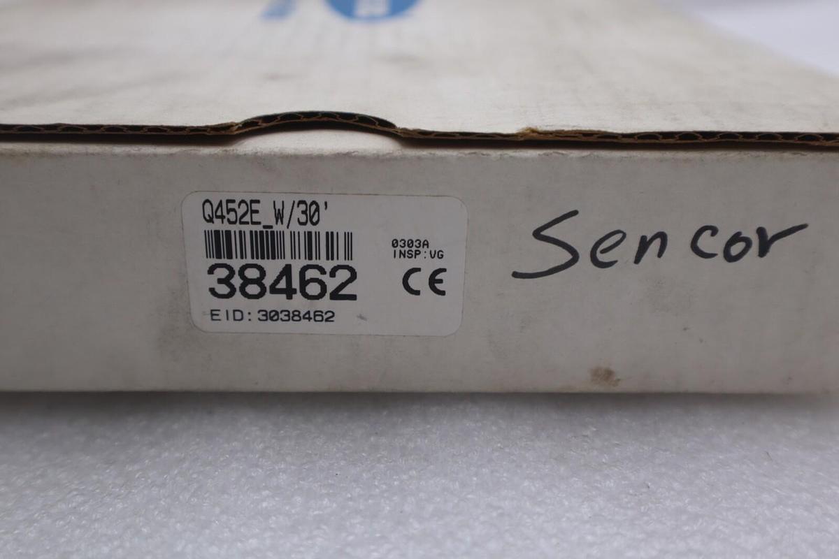 Used BANNER Q452E PHOTOELECTRIC SENSOR EMITTER #4363