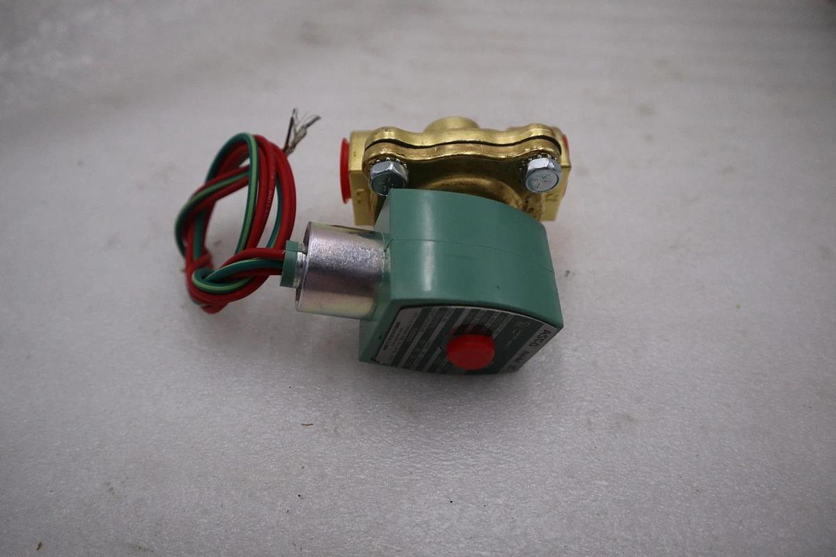 NEW OPEN BOX Asco Redhat soleniod valve 8210G002 pipe 1/2 120V coil STK GF525A