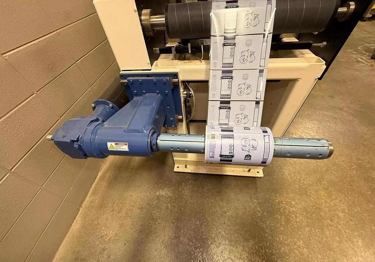 Used 16" ACCRAPLY STANFORD MODEL SMJR SEAMER