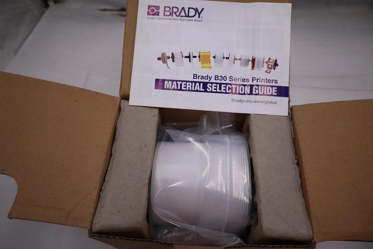 NEW BRADY B30C-4000-595-WT Tape White 100 ft. L 4 In. W 6UMR2 STOCK H388 754473183349