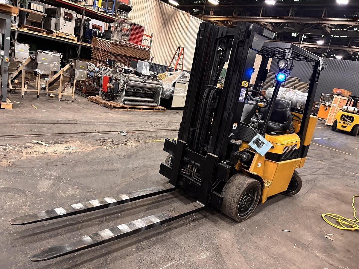 Used 8,000LB YALE GLC080LJNGAE088 FORKLIFT
