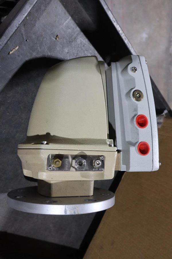 Used SERVOMEX XENDOS 2700/ 02720704 COMBUSTION GAS ANALYSER - STOCK GF285