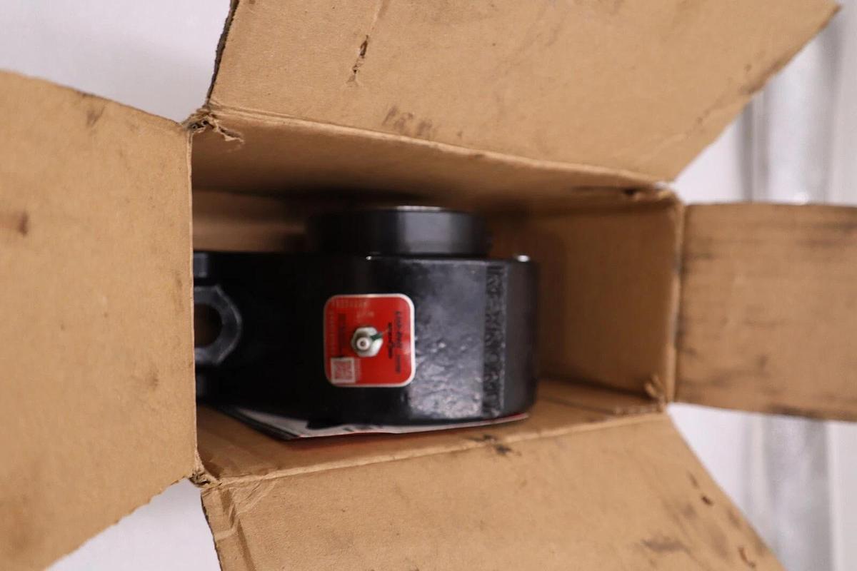 NEW IN BOX REXNORD PB22439H Pillow Block bearing 2-7/16'' STOCK H1075