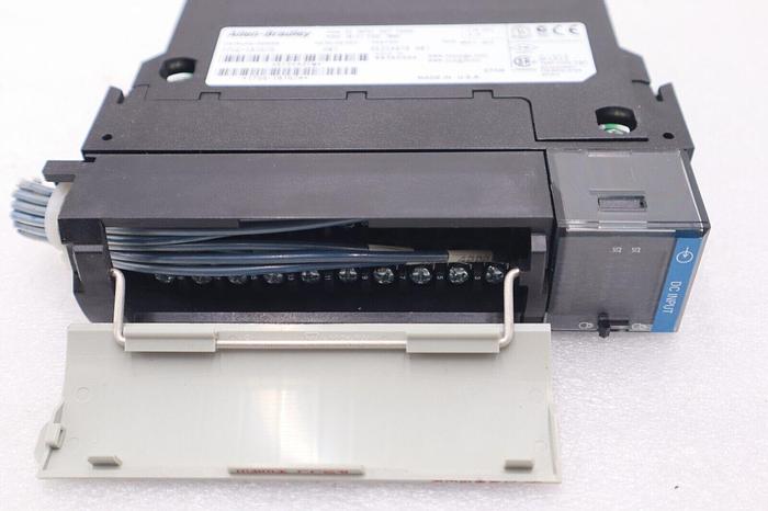 Used ALLEN-BRADLEY 1756-IB16 CONTROLLOGIX DC INPUT MODULE 16PT SERIES A STOCK B-1355