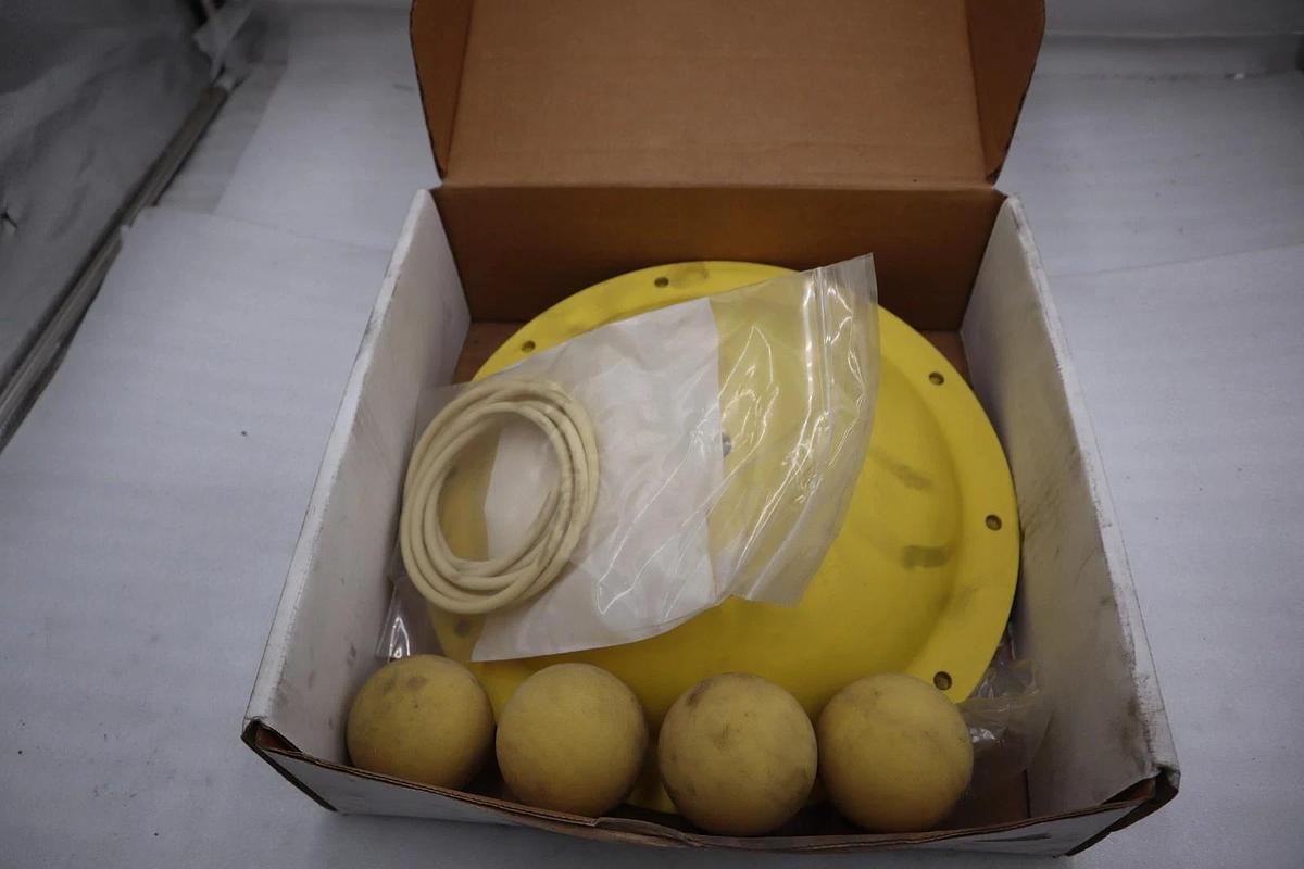 Used Versa-Matic E2P XL Kit Kit-Wet E2NM SN, SN, SN STOCK 5209CC