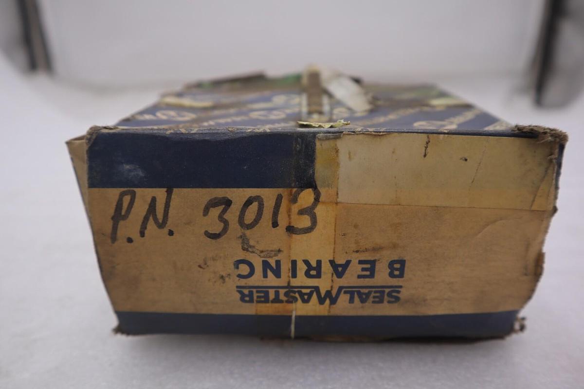 Used SEAL MASTER P/N 3013 BEARING STOCK #B-850