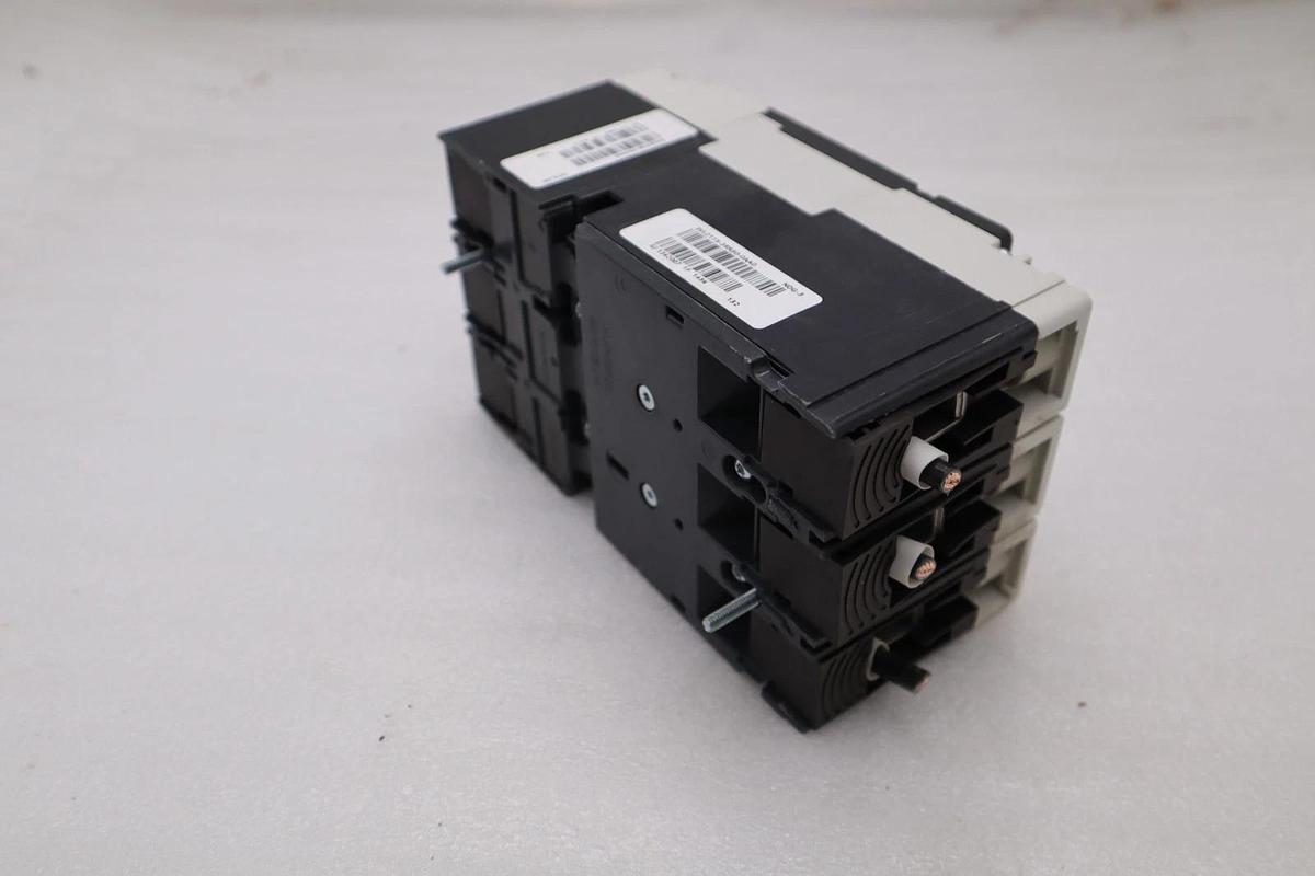 Used SIEMENS HDX3B060 60 AMP 600V 3 PHASE HDGA TYPE CIRCUIT BREAKER STK H1431