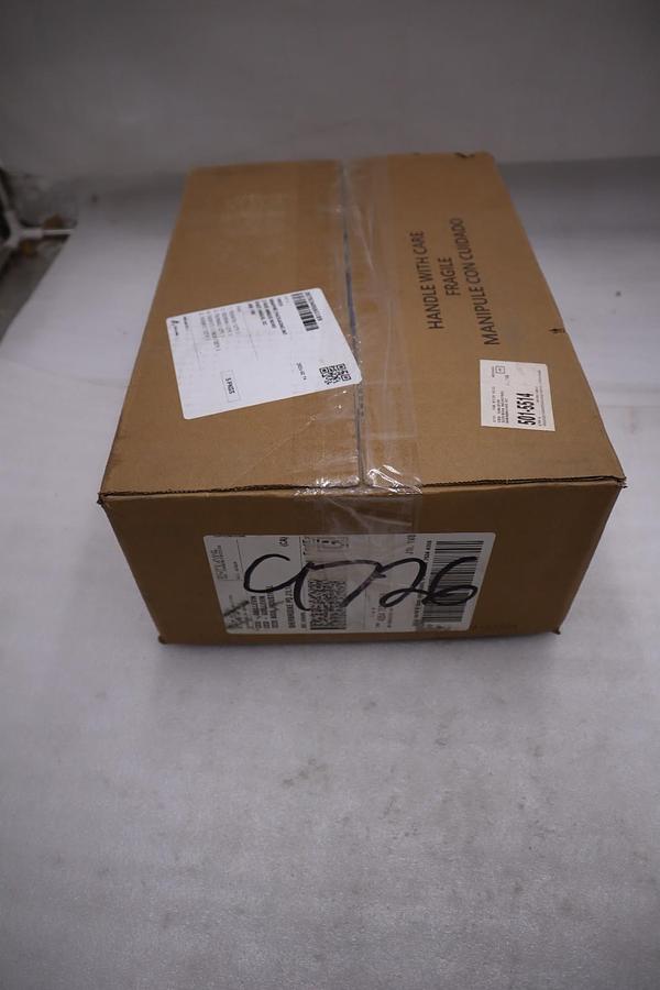 BOX OF 6 - LED Dimmable Low Glare 18 Watts PAR38 5000K Long Life - STOCK GF879