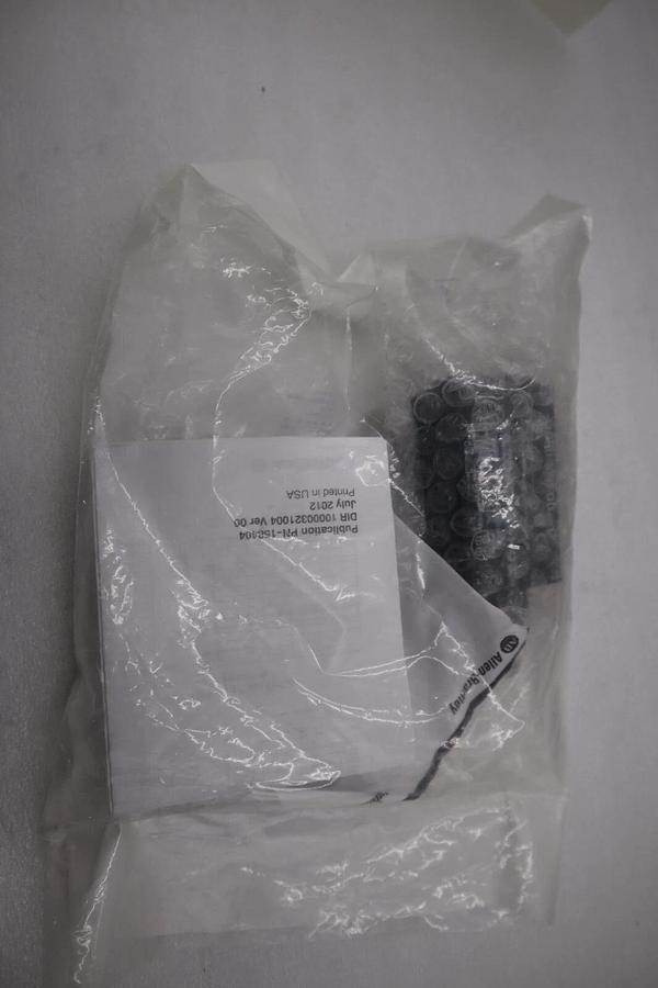 Used NEW Allen-Bradley 42GRU-9003-QD Series C Photoswitch Sensor STOCK H494A