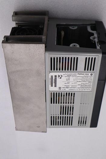 NEW Allen-Bradley Powerflex Drive 20AD2P1A0AYNNNC0 1 HP STOCK 2538