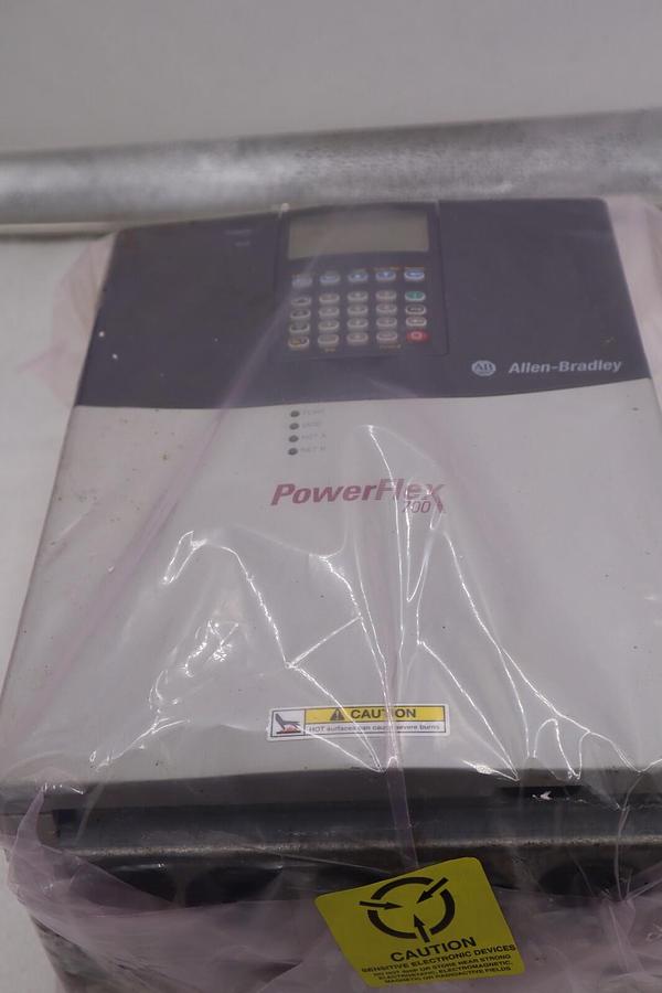 Used REFURB Allen Bradley PowerFlex 700 20BD034A3AYNADC0 MFG 2015 AC Drive STOCK 2448