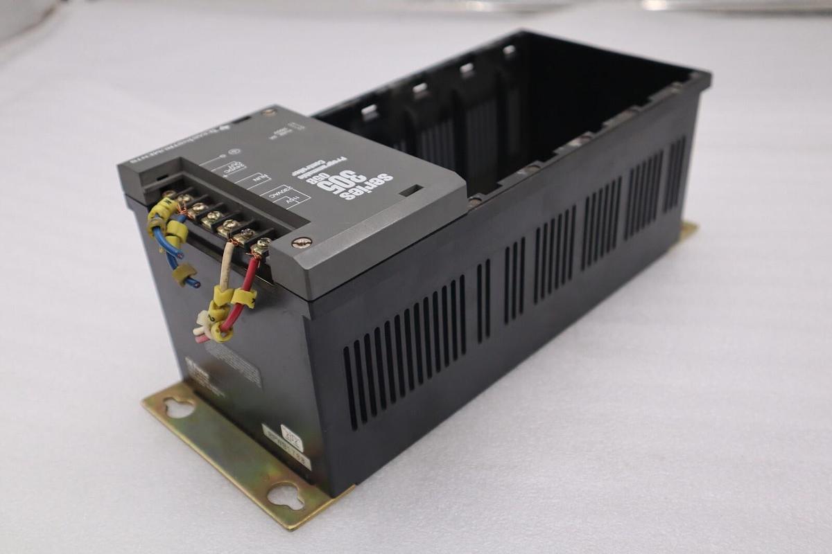 Used GE FANUC IC610CHS101A 5 SLOT RACK STOCK L-563-C