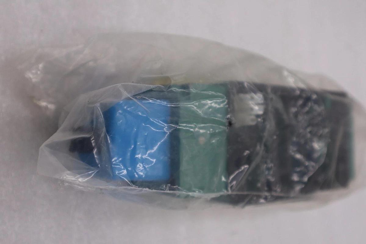 Used NEW Numatics 554BA400MT00061 Solenoid Valve 24VDC 150 PSIG STOCK H1445