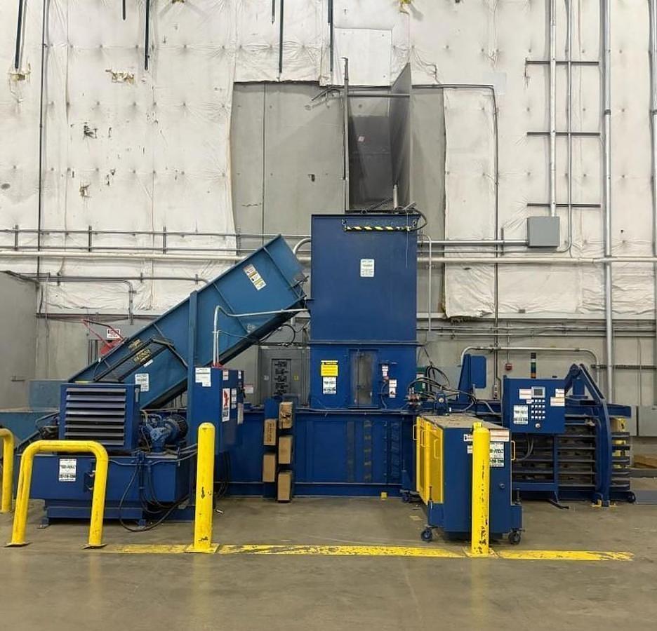 Used AMERICAN AUTO TIE BALER DC6348-8T30 WITH CONVEYOR DUAL 30HP MOTORS 8" CYLINDER