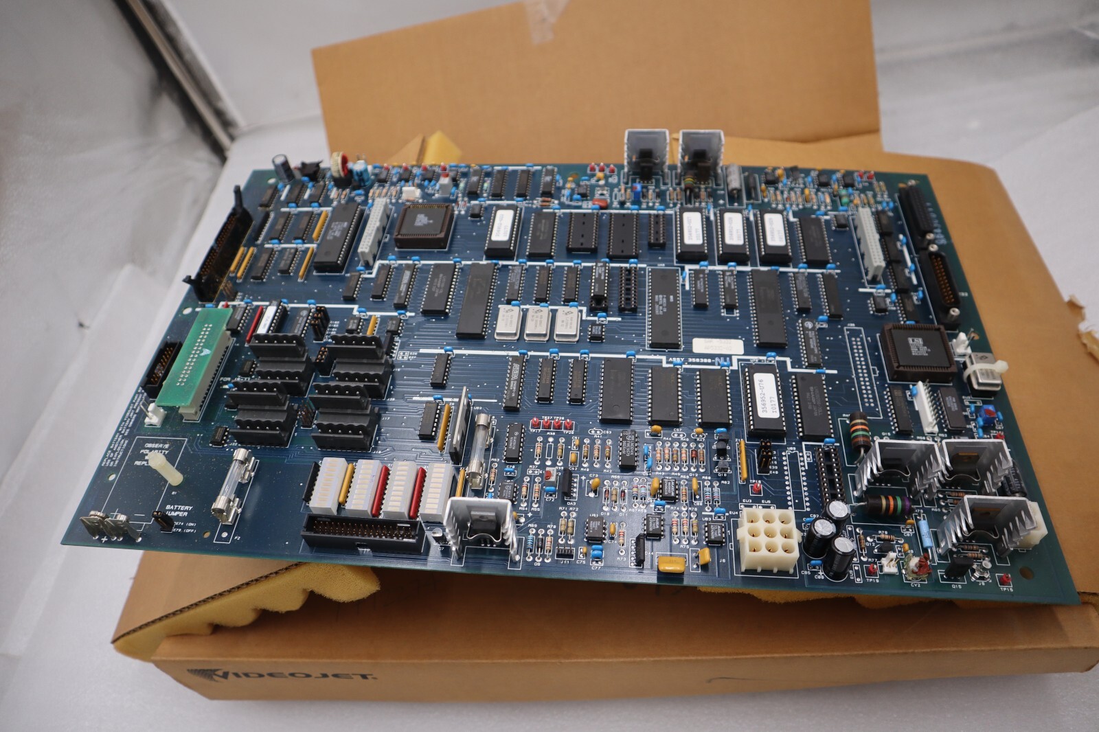 NEW IN BOX VIDEOJET SP379400-52 PRINTED CIRCUIT CONTROL BOARD STOCK H58
