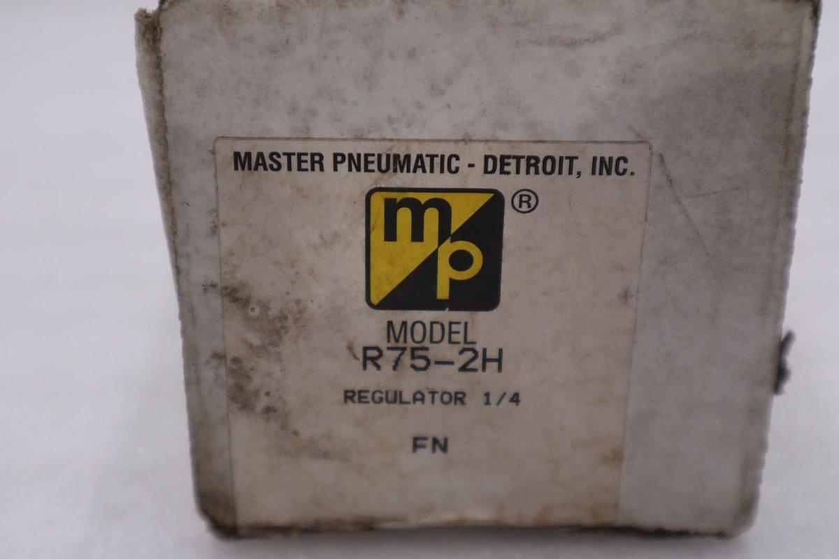 MASTER PNEUMATIC-DETROIT R75-2H 0-200PSI - STOCK GF127A
