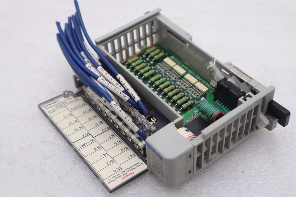 Used ALLEN-BRADLEY 1769-IQ16 SERIES A INPUT MODULE STOCK #B-1338
