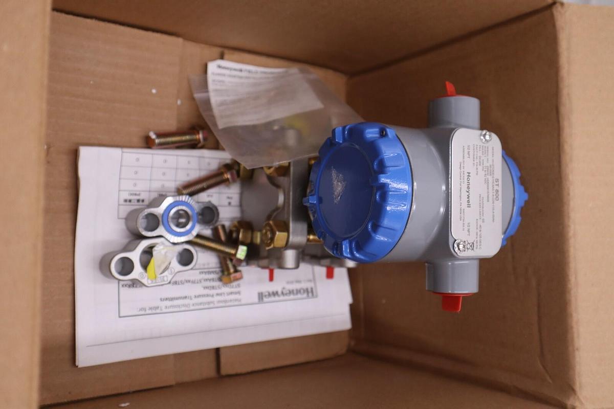 Used HONEYWELL 23W31C4000041578928 ST 800 PRESSURE TRANSMITTER STOCK #G-402