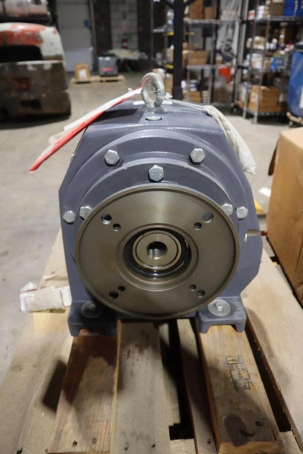 Used NEW Falk Ultramite 09UCBN3A180.A1B Gear Drive 3.40 HP 1750 RPM 143 Frame #S674
