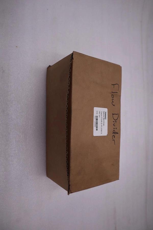 Used Dynamic Fluid Components FDA-2-N-258-S Flow Divider - STOCK GF1235