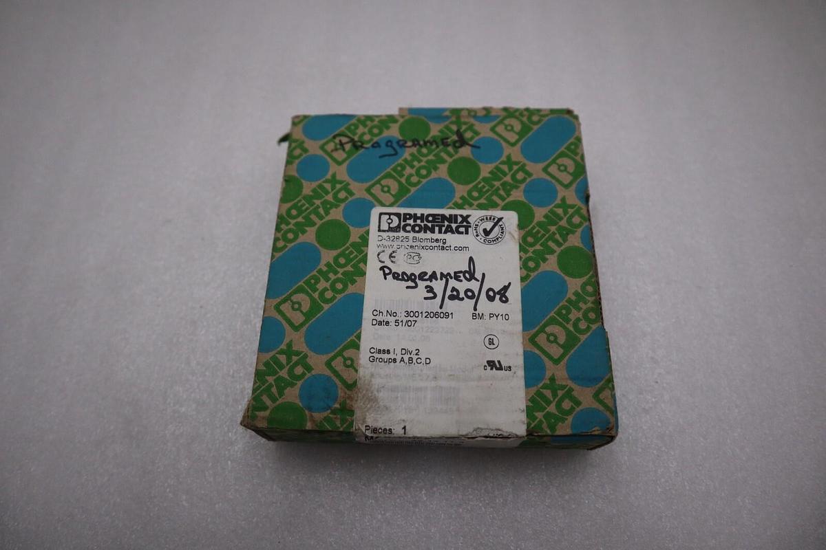 NEW IN BOX PHOENIX CONTACT MCR-T-UI-E TRANSDUCER MODULE STOCK H277A