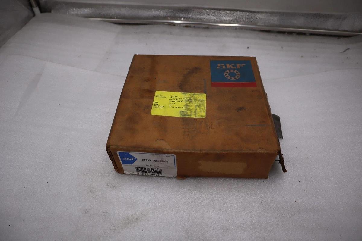 SKF 22222 CCK/C3W33 Spherical Roller Bearing NEW UNIT STOCK CC81
