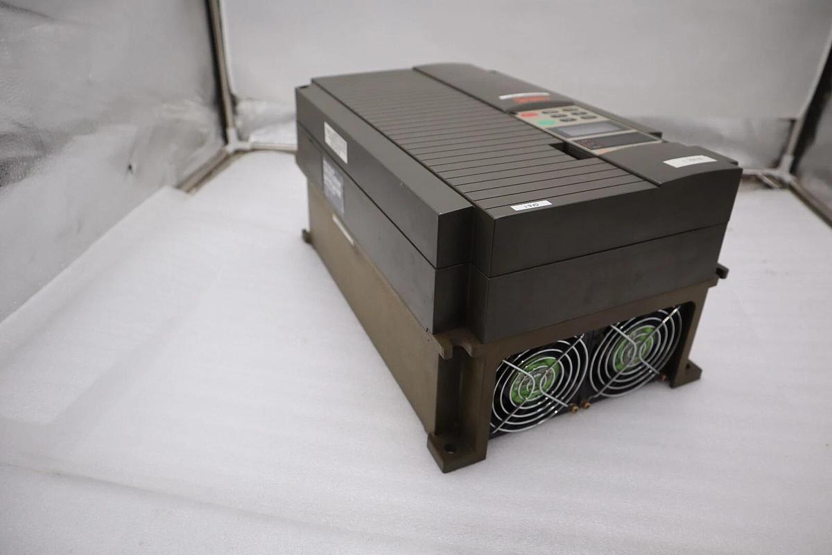 Used FUJI ELECTRIC FRN 15 P9S-4EN SER 761331S002 3AC 380-415V STOCK 2526A