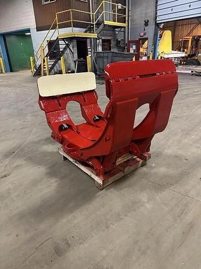 Used 2017 BOLZONI AURAMO ARC-100-1660PE 60 INCH PAPER ROLL CLAMP