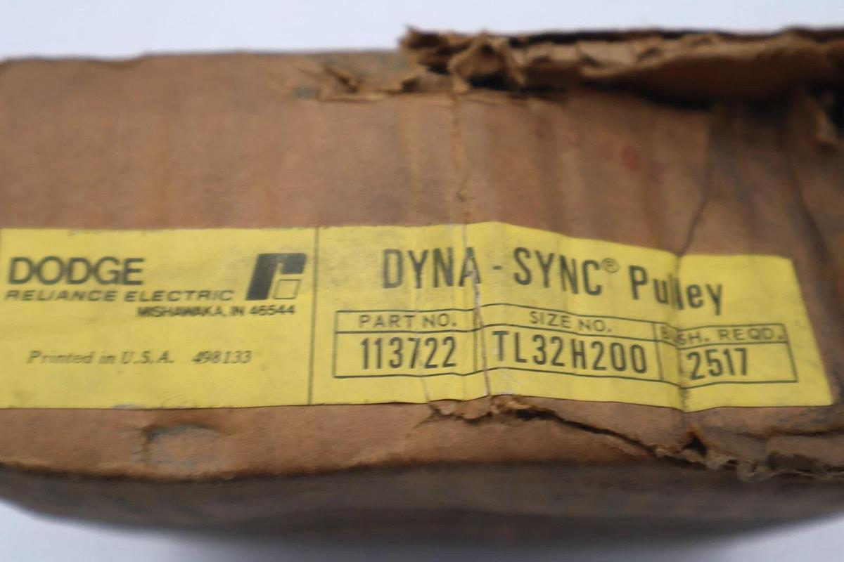 Used DODGE 113722 TIMING BELT PULLEY SIZE NO TL32H200 BUSHIGNG 2517 STOCK B-1723